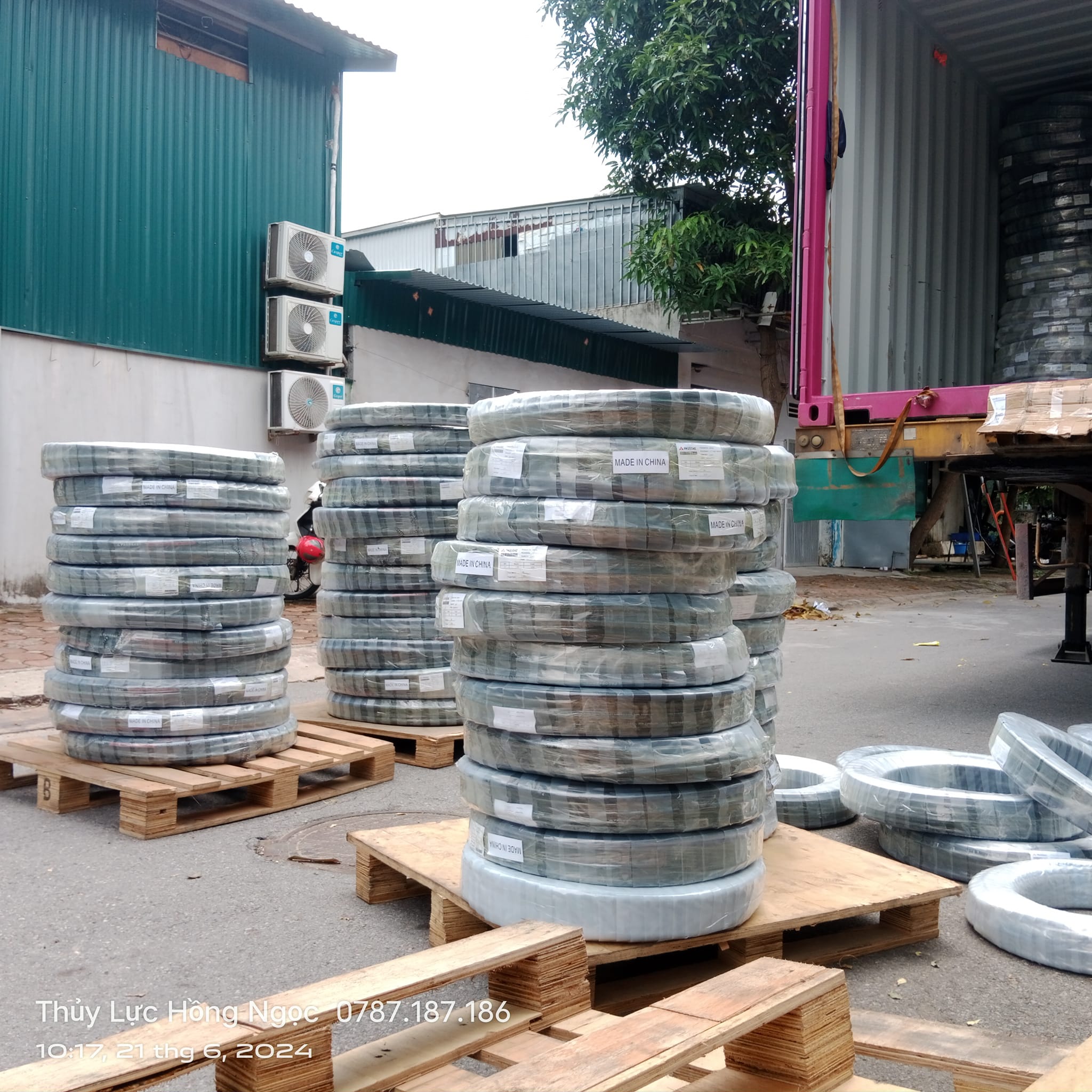 Cont ống thuỷ lực Pagodae hạ tại kho